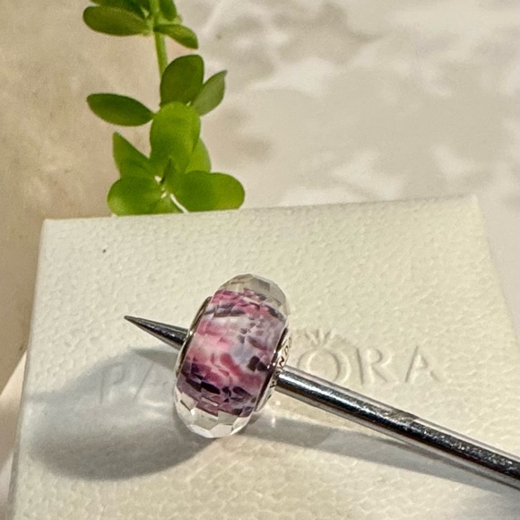 Authentic Retired Pandora ‘Shoreline Sea Glass’ Murano Faceted S925 Charm - Picture 11 of 11